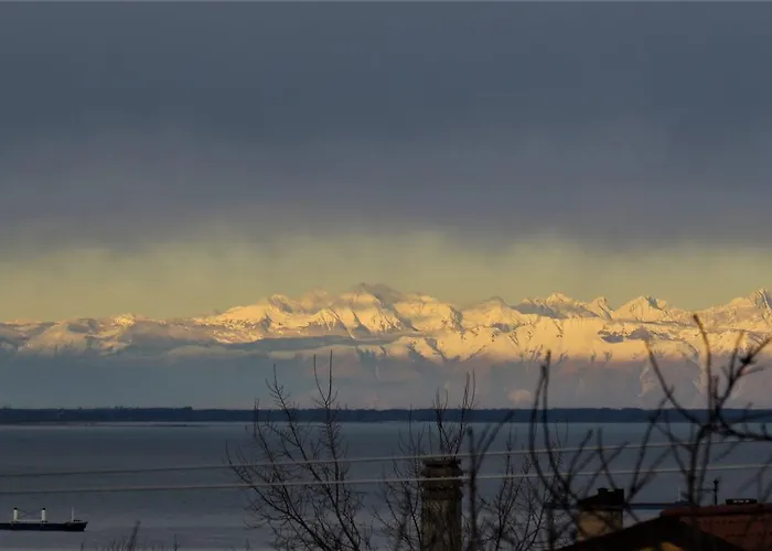 Al Dolce Eremo Pensión Trieste